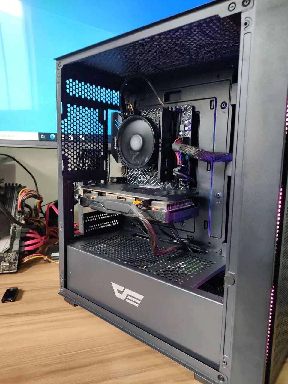 PC GAMER RYZEN 5 + RX 580 8GB | Pego troca - Foto 2