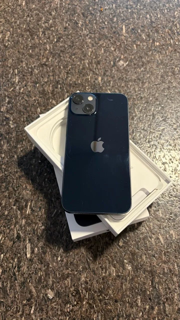 iPhone 13 - 128GB