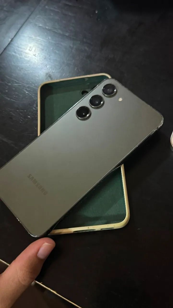 Samsung s23