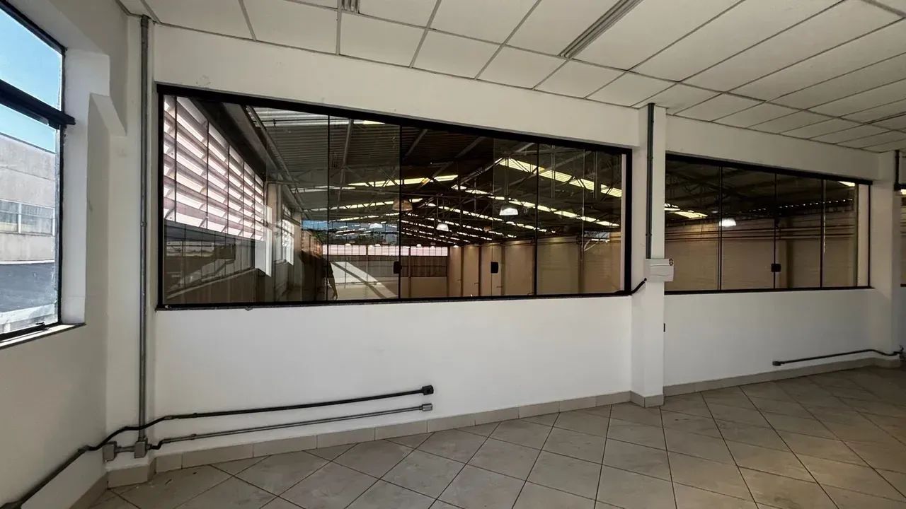 Galpão à Venda e para Alugar no Éden | 2391 m², 2 Docas e Pátio de Manobra - Éden Sorocaba - Foto 3