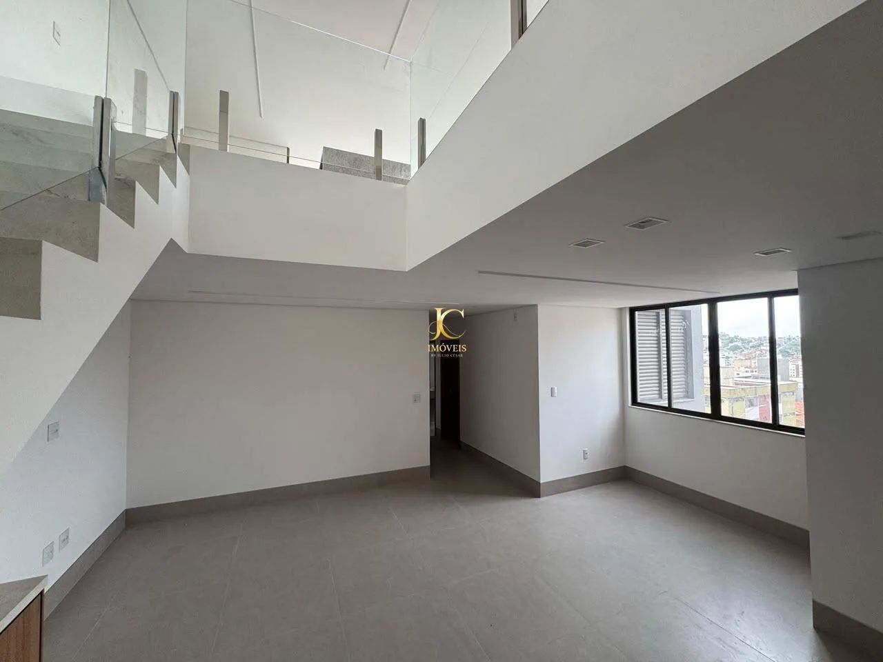 Cobertura residencial de 254 m² com 4 quartos no Centro de Divinópolis - Foto 2