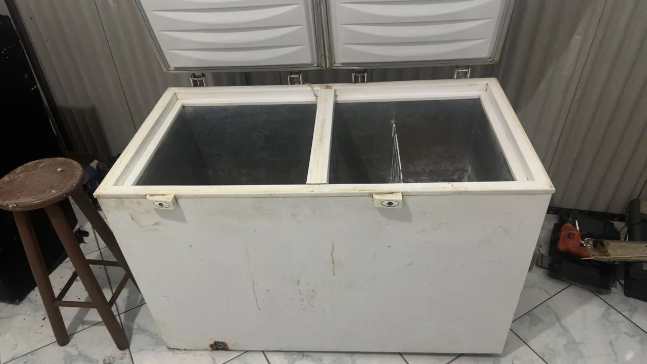 Freezer horizontal funcionando- feio - Foto 3