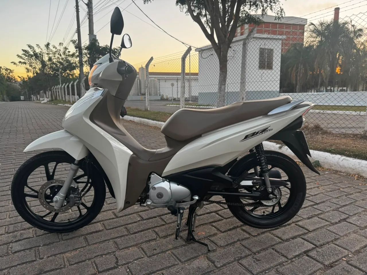 HONDA BIZ 2023