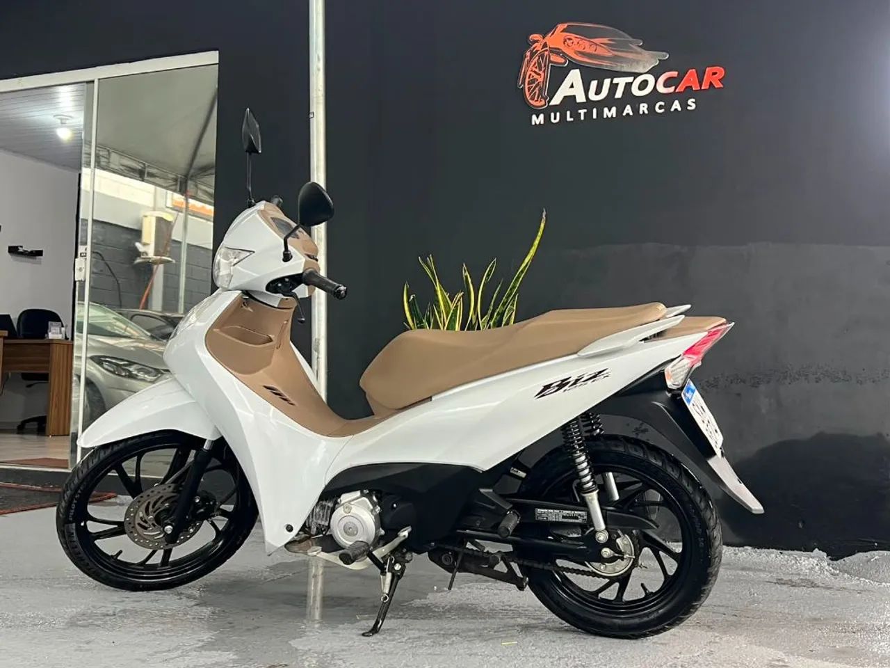 BIZ 125 EX/ 125 EX FLEX - Foto 2