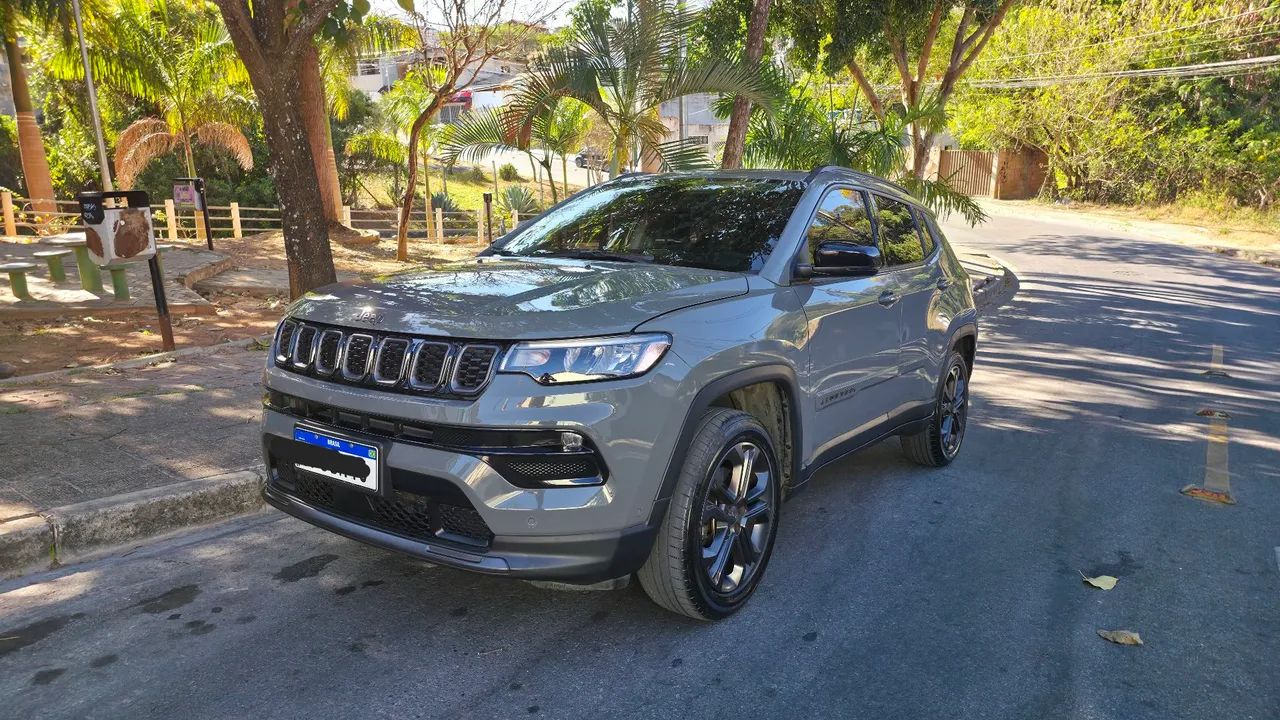 Jeep Compass Longitude Night Eagle 1.3 Flex 2025 - Foto 2