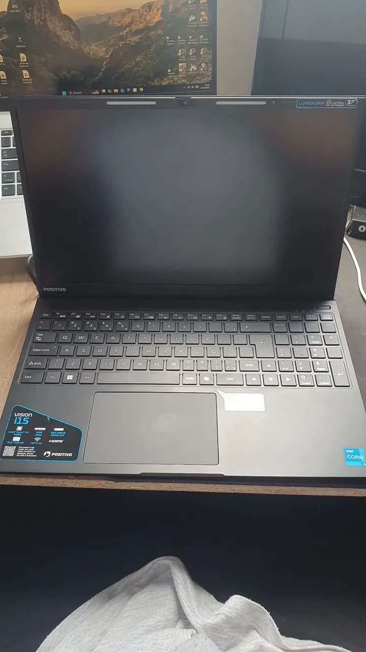 Notebook Vision i15 - inter core i3 13° - 8gb RAM - 256 SSD (veja descrição)