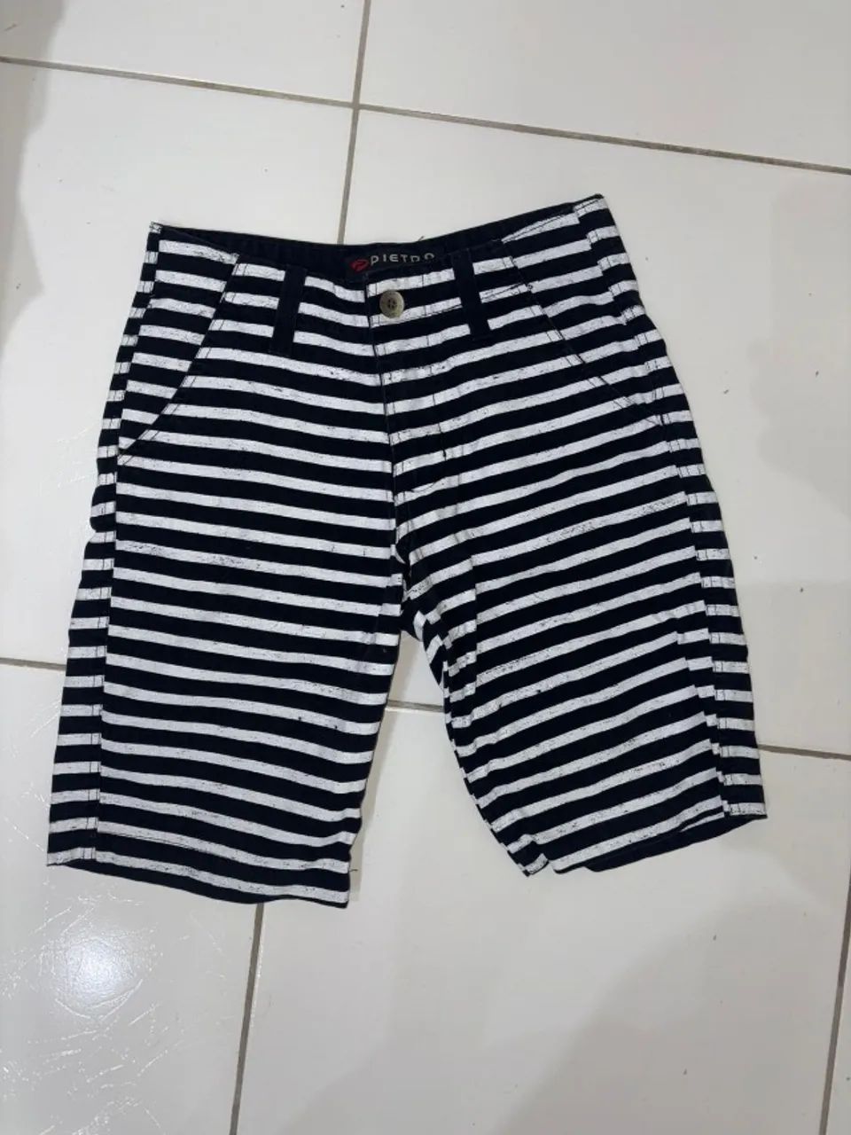 Roupas masculinas seminovas - Foto 4