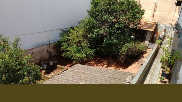 Casa em lote amplo, 3 quartos, quintal, 3 vagas - Foto 12