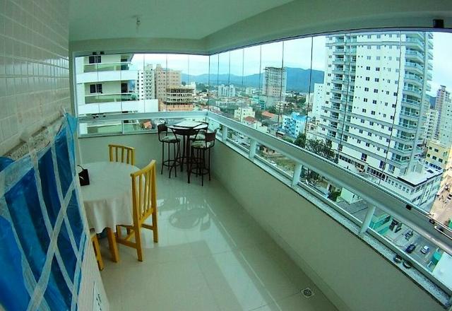 Apartamento 3 suites com ar - Meia Praia - Foto 2