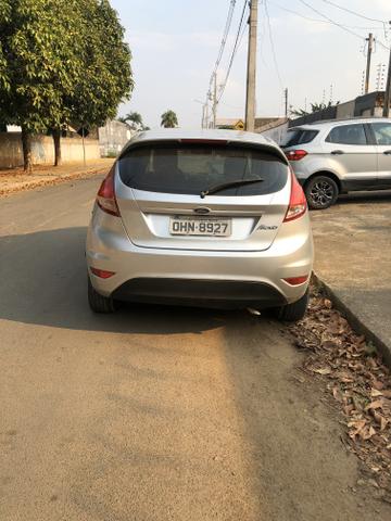 Vendo New Fiesta 1.5 S Hatch - ano 2015 - Foto 3