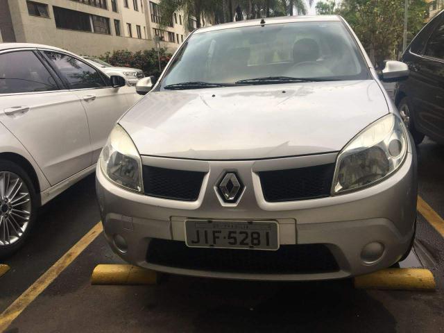 Vendo Sandero prata 2011/2011