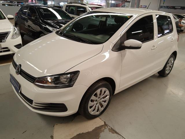 VOLKSWAGEN FOX 2016/2017 1.0 MPI TRENDLINE 12V FLEX 4P MANUAL - Foto 3