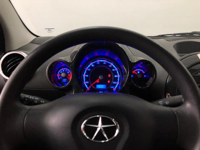 Jac J2 hatch preto 2014 1.4 16V 5p Mec completo - Foto 4