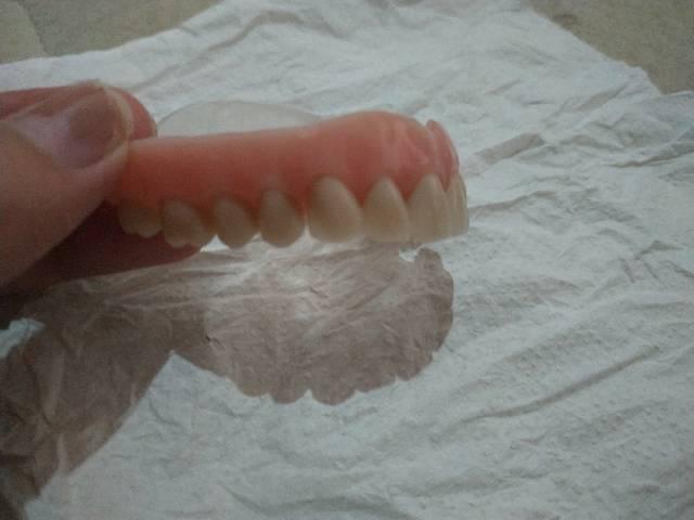 Prótese dentária para consultório