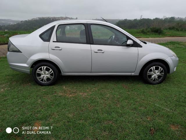 Automóvel - Foto 3