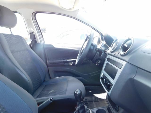 VOLKSWAGEN VOYAGE 1.6 MI TRENDLINE 8V FLEX 4P MANUAL. - Foto 5