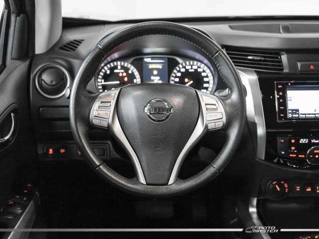 Nissan Frontier LE CD 4x4 2.3 Bi-TB Diesel Aut. - Cinza - 2018 - Foto 7