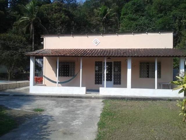 Alugo casa em Praia de Mauá p o Natal