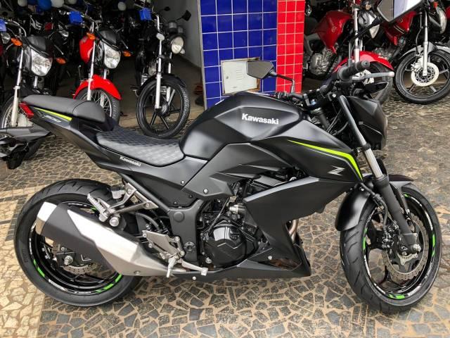 Kawazaki 2300 Abs 2018/2019 Preta