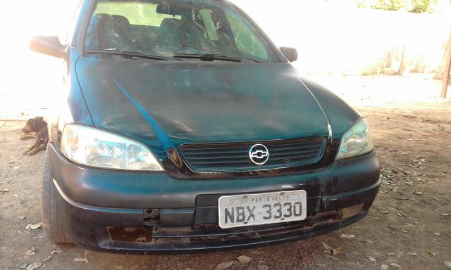 Carro astra