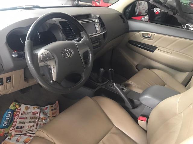 Toyota- Hillux SW4 srv- diesel 2013- 7 Lugares - Foto 5