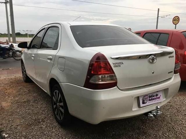 Toyota etios - Foto 3
