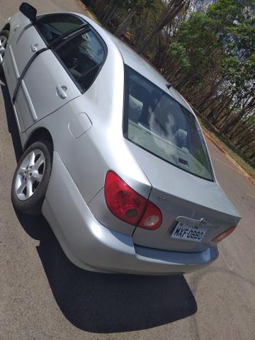 Vendo ou troco + valor corola xli 2008 1.8 - Foto 7