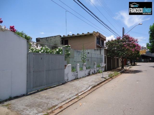 Casa no Setor Coimbra, 3 quartos (1 suíte), ótima localização, encostado no Hiper Moreira - Foto 2