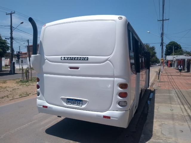 Mercedes Benz - Foto 2