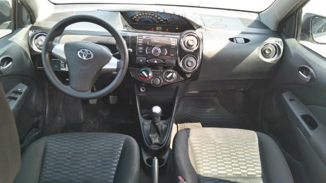Toyota Etios Sedan XS 1.5 Manual 2014 GNV 5 Geração - Foto 9