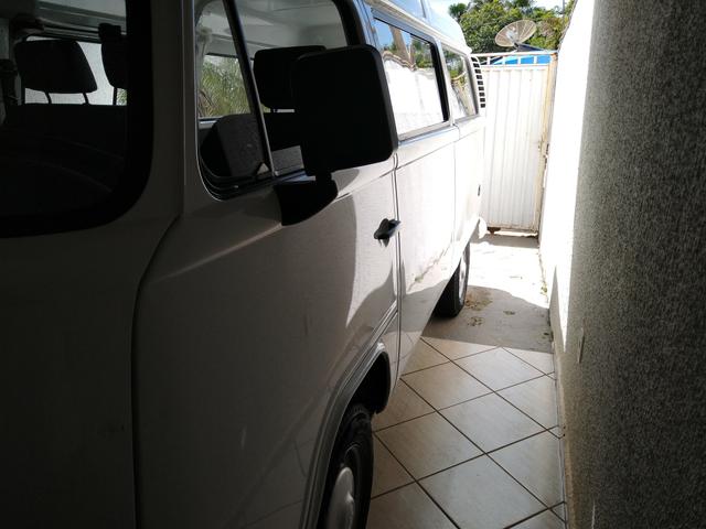 Kombi standart 9 lugares 2013/2014 super conservada - Foto 6