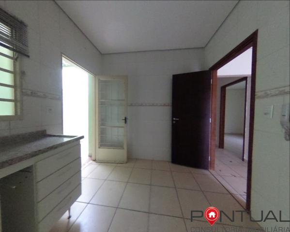 Casa com 3 dormitórios para alugar em Condomínio Fechado por R$ 1.700,00/mês , Marília/SP - Foto 8