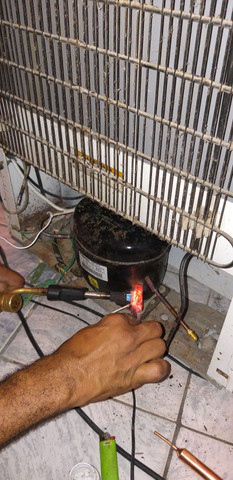 Consertamos geladeiras, máquina de lavar, freezer, ar-condicionado, bebedouros etc. - Foto 4