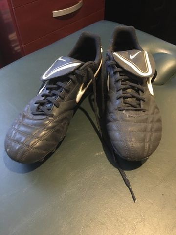 nike tiempo 42