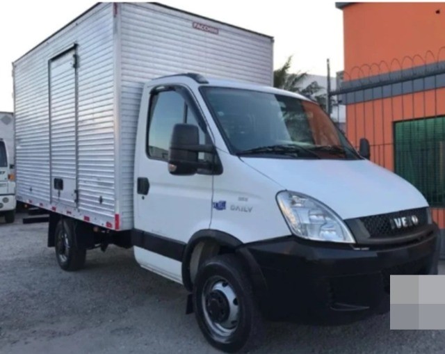 IVECO DAILY 35S14 ANO 2015 BAU