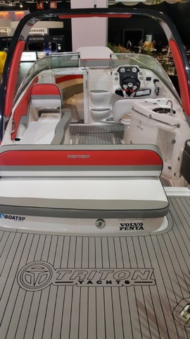 Lancha Triton 250 Cab (25 Pés) - Ñ E Nx/focker/Fs/Solara/Evolve - Foto 7