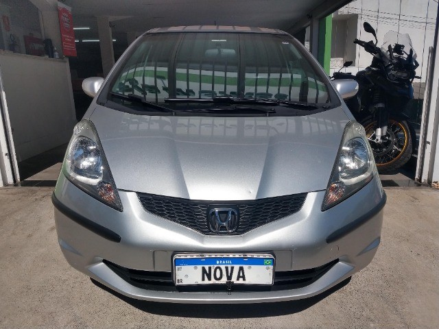 HONDA FIT EX 1.5 FLEX 2010 TIRADO 0KM FRANCA / 4 PNEUS NOVOS