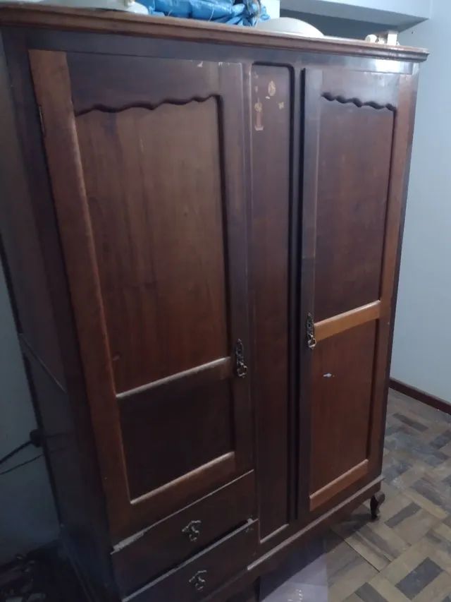 Guarda roupa antigo. - Foto 6