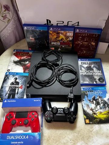 Ps4 com Jogo e Dois Controles, Console de Videogame Playstation Usado  93674500