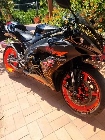 yamaha r1 orange