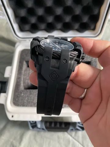 Relógio invicta Zeus Bolt