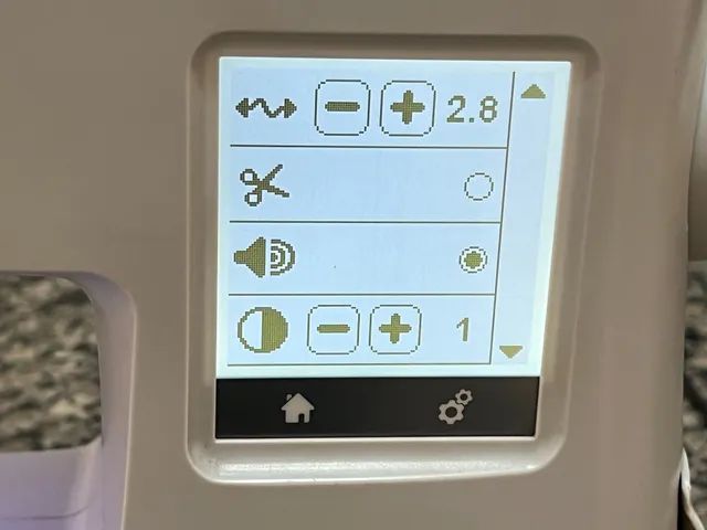 Máquina de bordar Singer Superb EM 200 - Foto 4