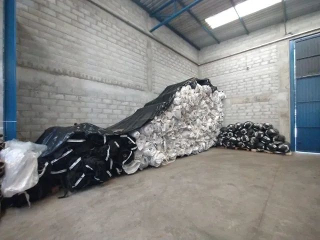 Aparas de poliester spunlace