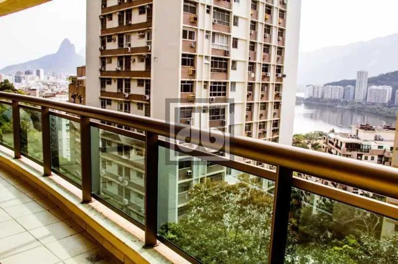 Lagoa - prédio novo - linda cobertura - toda decorada - 200 m2 - Reformadíssima - Piscina  - Foto 6