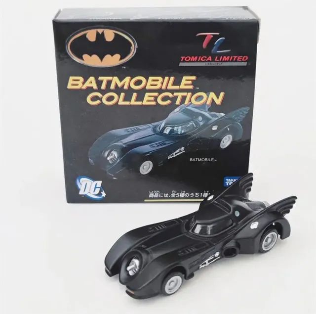 Miniatura Batmovel - Takara Tomy 