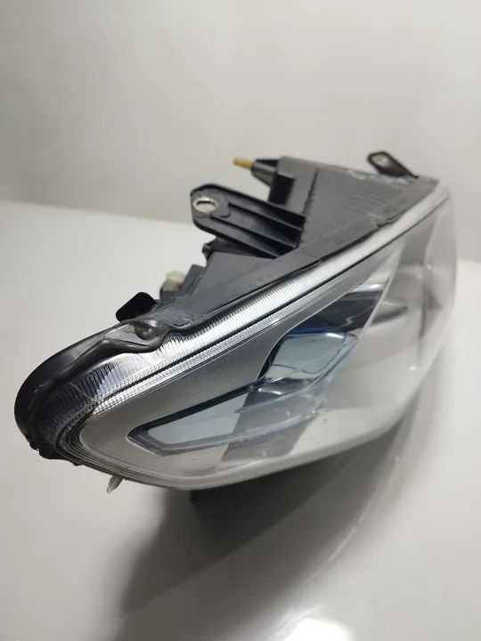 Farol Fiat Grand Siena 2013 a 2020 lado direito  - Foto 3