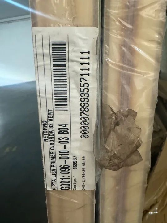 FOLHAS DE PORTA, NOVAS, LACRADAS  - Foto 5