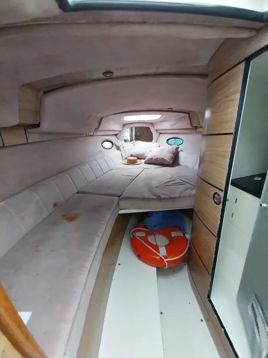 Vendo lancha real 26 class motor mag 350 - Foto 4