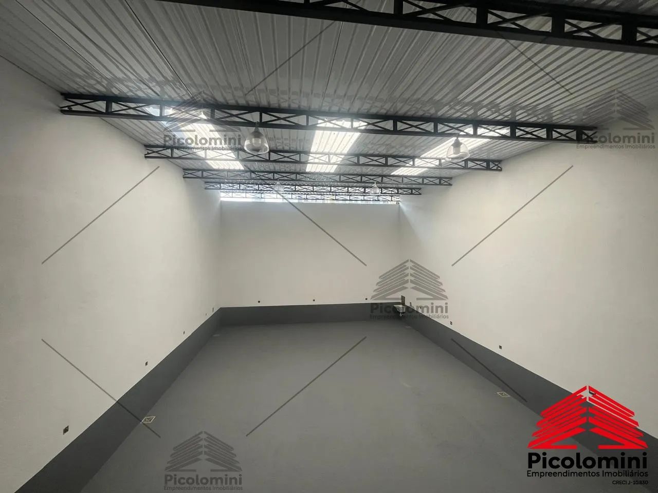 Galpão para locação, todo reformado, 10 x 20m, copa cozinha, mezanino com escritório, 2 ba - Foto 4