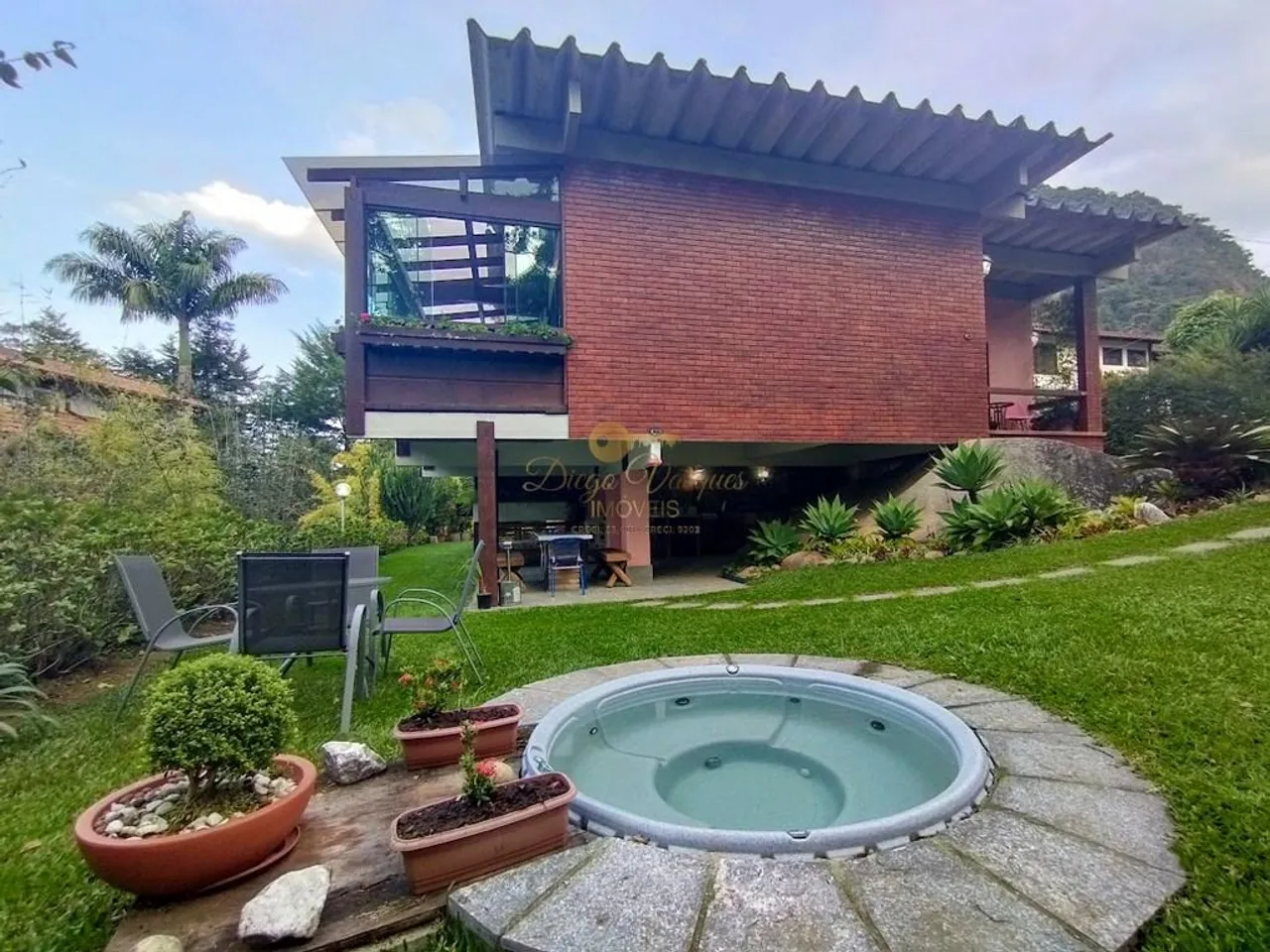 Casa em Condomínio para Venda em Teresópolis, Granja Guarani, 4 dormitórios, 4 suítes, 4 b